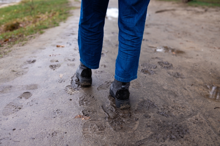 El TSXG rechaza indemnizar a una mujer por una caída en la vía pública