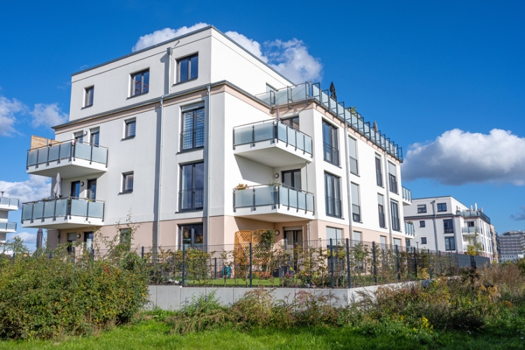 TS: no cabe alteración catastral por división horizontal si el título se otorga por el propietario único que destine los pisos al alquiler