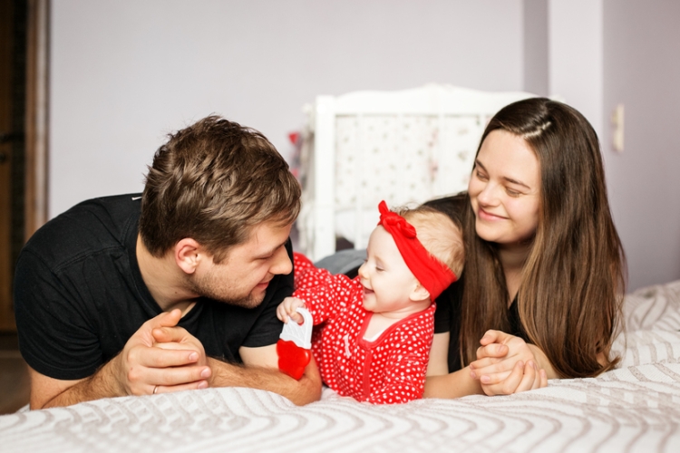 Incumplimiento del plazo de la Directiva 2019/1158 para remunerar el permiso parental de 8 semanas