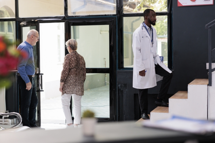 STSJ de Aragón: el alta hospitalaria no debe considerarse el término del permiso por hospitalización