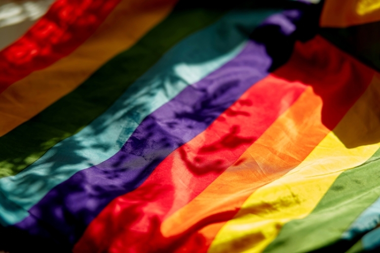 El TS respalda la colocación de la bandera LGTBI en edificios públicos durante el día del orgullo gay