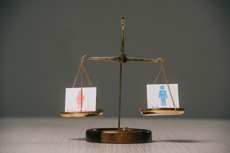 La AP de Castellón mantiene la competencia del juzgado de violencia de género a pesar del cambio de sexo del presunto maltratador