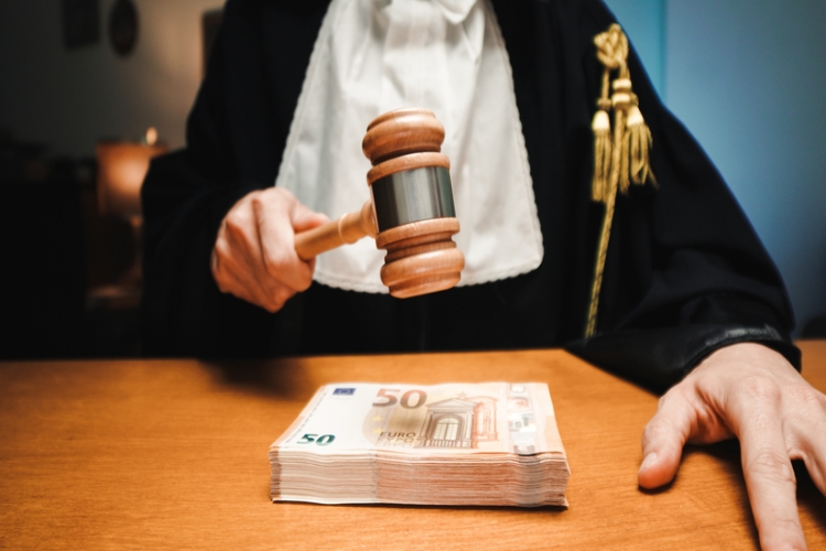 Una sentencia sobre despido colectivo puede fijar el convenio a efectos indemnizatorios