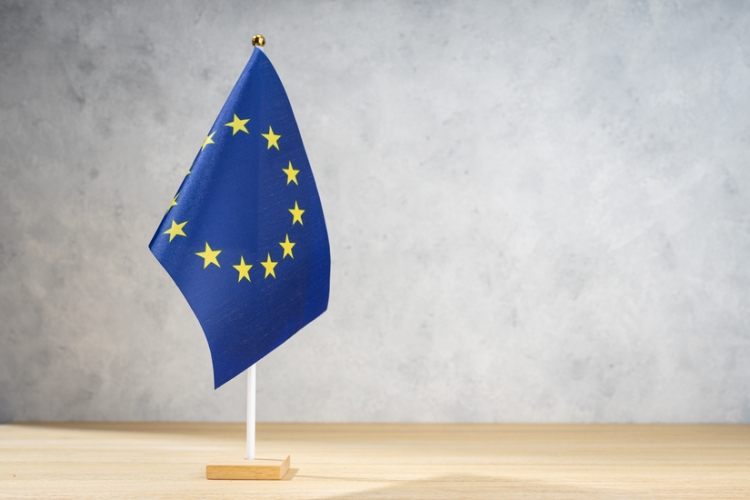 Europa pide la posibilidad de opción de readmisión del trabajador ante un despido improcedente