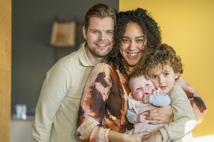 Un juzgado de lo social reconoce el permiso parental retribuido en el sector privado