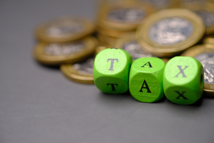 Tributos insiste sobre los requisitos para la inexistencia de ganancia en IRPF por donación de participaciones en una empresa