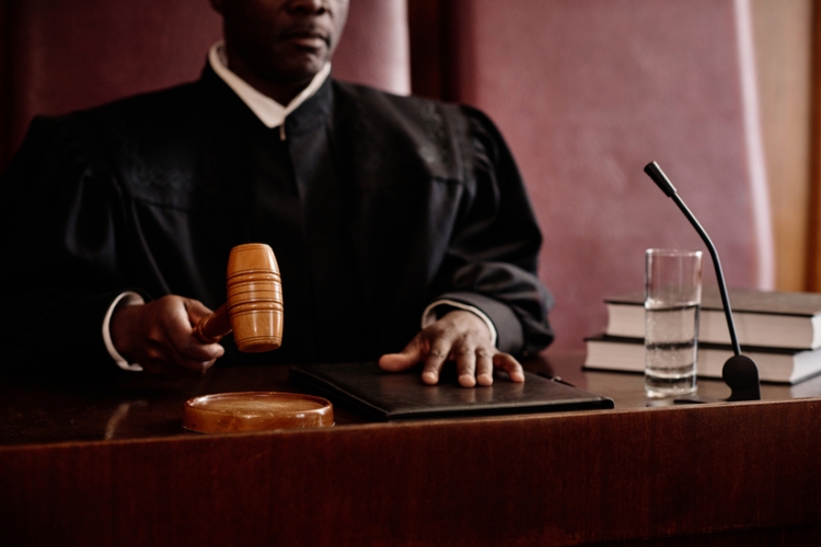 El TS aumenta a 10 años la inhabilitación de un juez de Cantabria por prevaricación judicial dolosa