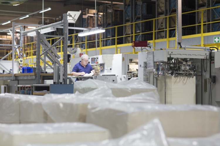 Publicado el convenio colectivo de la industria metalgráfica y de fabricación de envases metálicos 2024-2027