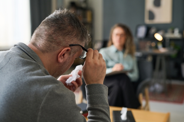 El TS establece que para la gran incapacidad asociada a una ceguera es imprescindible probar la necesidad real de ayuda de tercera persona
