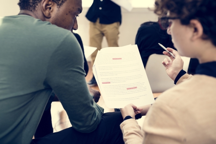 Publicado el desarrollo reglamentario de los contratos formativos (RD 1065/2025)