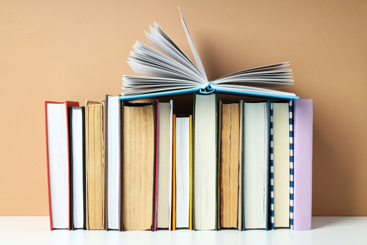 El TJUE avala que los Estados puedan fijar tarifas mínimas para el envío de libros para preservar la diversidad cultural