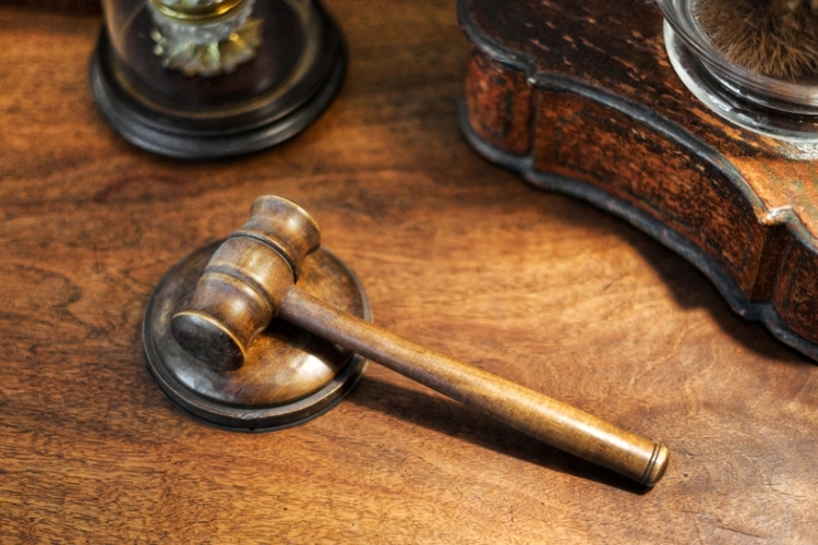 STS 1101/2025: delimitación entre jurisdicción social y contenciosa en contratos administrativos prolongados