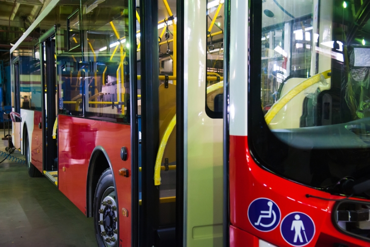 Publicado el RD-ley 17/2025, de 23 de diciembre, con bonificaciones y abonos para el transporte público
