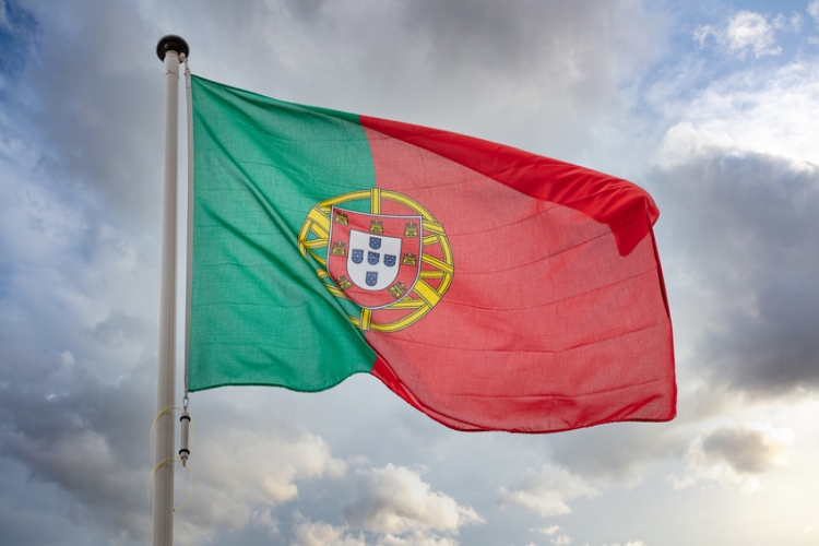Portugal avala aplicar el CDI con España a residentes no habituales