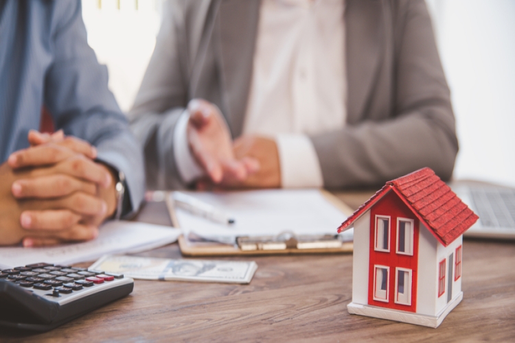 DGT: ¿mantiene la deducción por inversión en vivienda quien cancela el préstamo personal con el que compró con una nueva hipoteca?