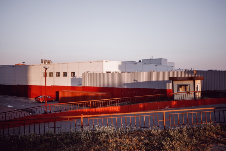 El TJUE avala internar solicitantes de asilo fuera de frontera