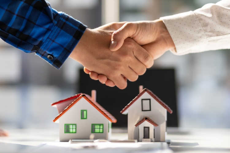 La DGT permite aplicar la exención por reinversión aunque la vivienda que se venda radique en el extranjero