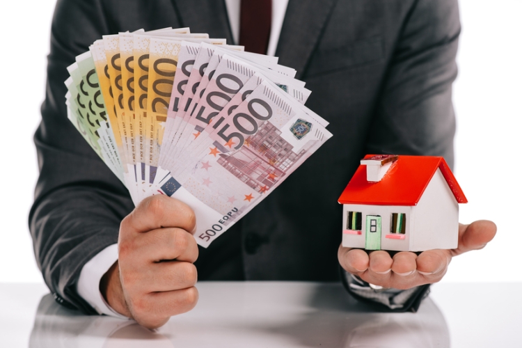Operación de la AEAT contra el fraude inmobiliario en seis CC. AA.