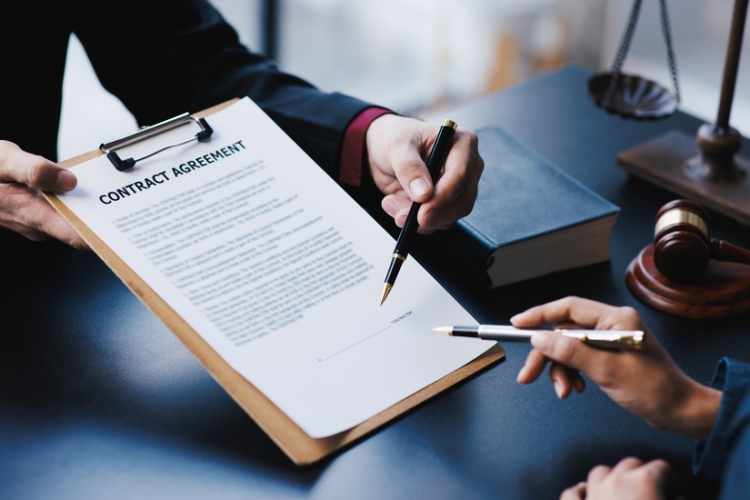 Política de conflictos de intereses: claves, ejemplos y consecuencias legales