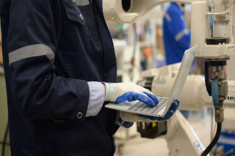 Inteligencia artificial y relaciones laborales (VI). La implantación de sistemas de IA y su posible encaje como MSCT según convenio