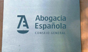 La Abogacía Española exige a los Gobierno que respeten el secreto de las comunicaciones entre abogado y cliente