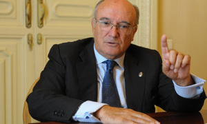 La Ley de Tasas judiciales es una verdadera desgracia para el orden jurisdiccional español, según Carlos Carnicer