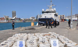 El Gobierno, la Fiscalía y el CGPJ firman un convenio para facilitar la venta de barcos incautados en el tráfico de drogas