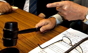 Los jueces decanos solicitan no poder suspender una pena por corrupción si se pide el indulto