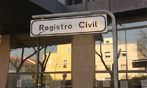 Justicia asigna a los registradores la gestión del Registro Civil y garantiza su gratuidad