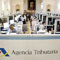 Los contribuyentes pueden solicitar desde este lunes la cita previa para la elaboración de la renta