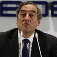 CEOE quiere extender al contrato indefinido el periodo de prueba de un año sin indemnización