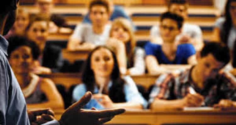 clase universidad alumnos