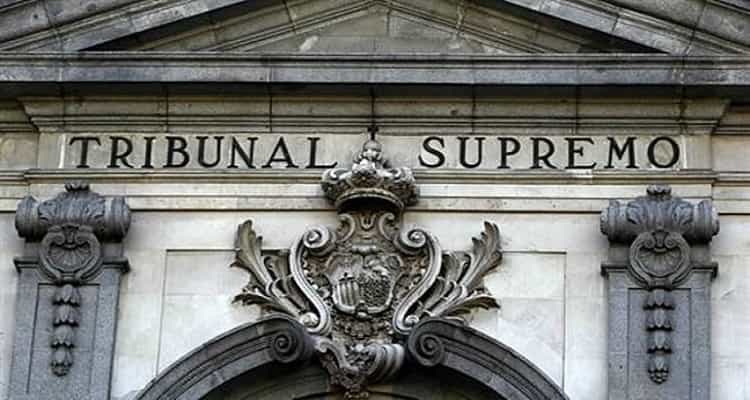 Tribuna Supremo fachada edificio antiguo