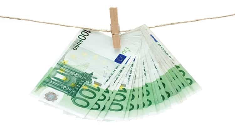 billetes lavado de dinero blanqueo capitales