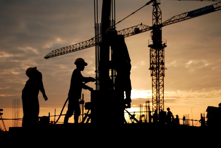 trabajadores construcción