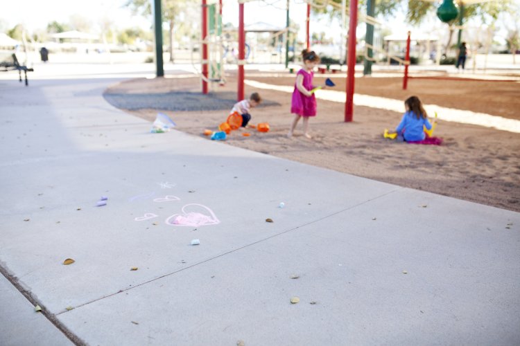 niños parque